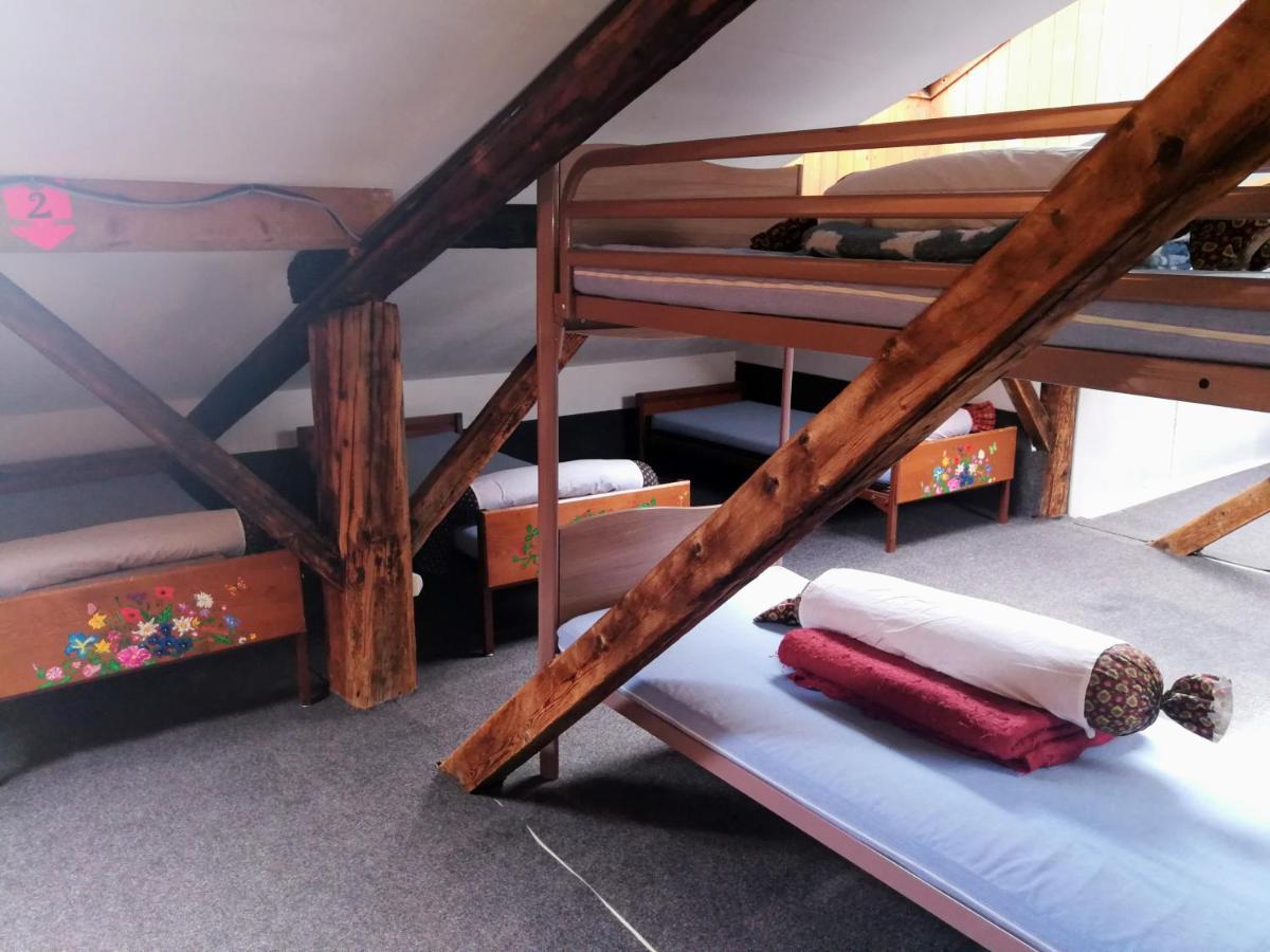 Le Chamoniard Volant Hostel Chamonix Luaran gambar